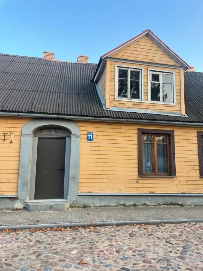 Kurbrauksim Windau Rooms Ventspils Exterior photo