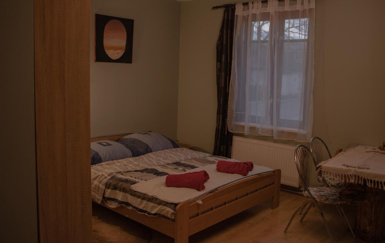 Kurbrauksim Windau Rooms Ventspils Exterior photo